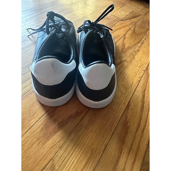 New Balance Court Shoes | Black White Gum Skate Sneakers | Men’s Size 10 - Picture 5 of 11